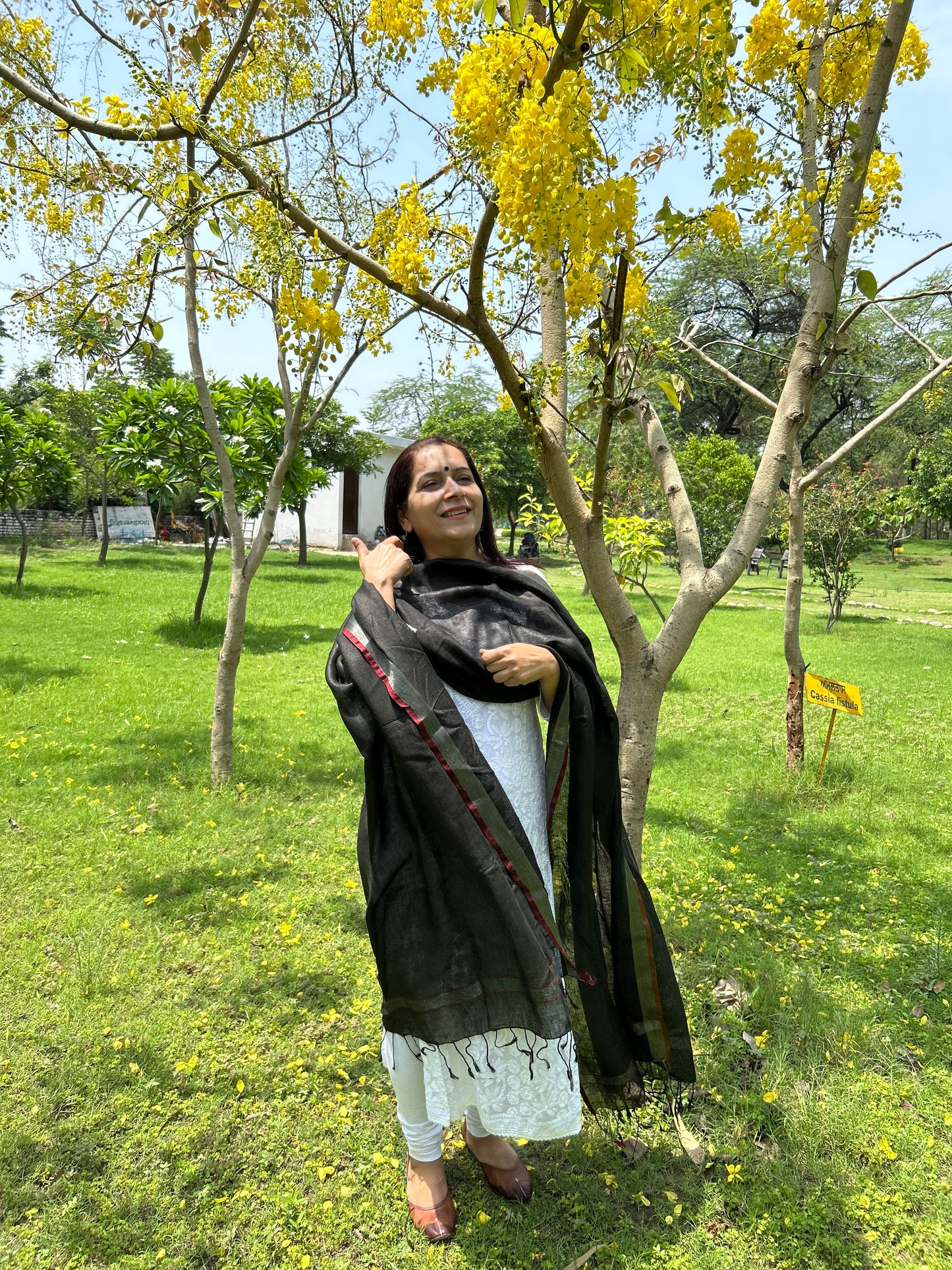 Black Hand Woven Linen Dupatta