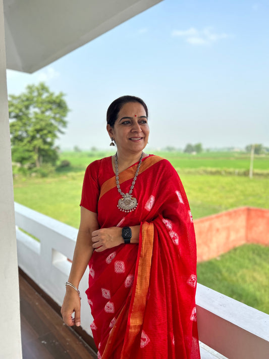 Red Shibori Sari
